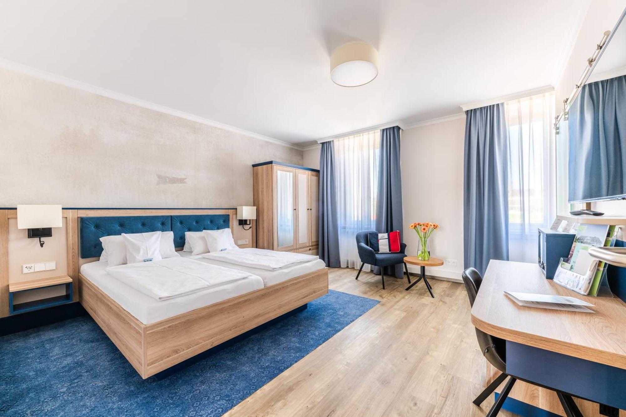 Strandhotel Loechnerhaus Reichenau Eksteriør bilde