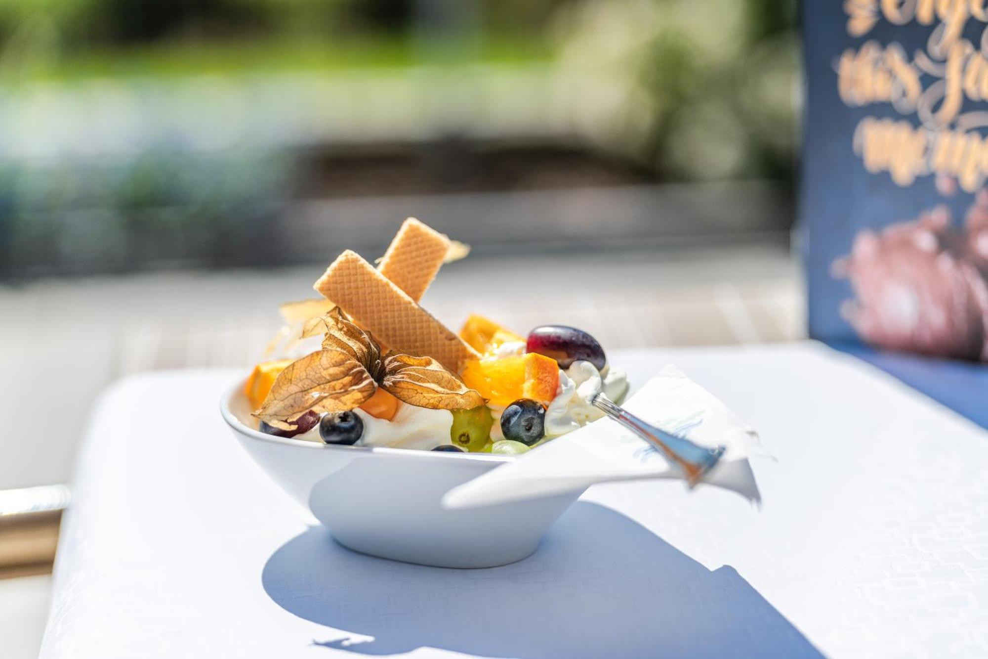 Strandhotel Loechnerhaus Reichenau Eksteriør bilde